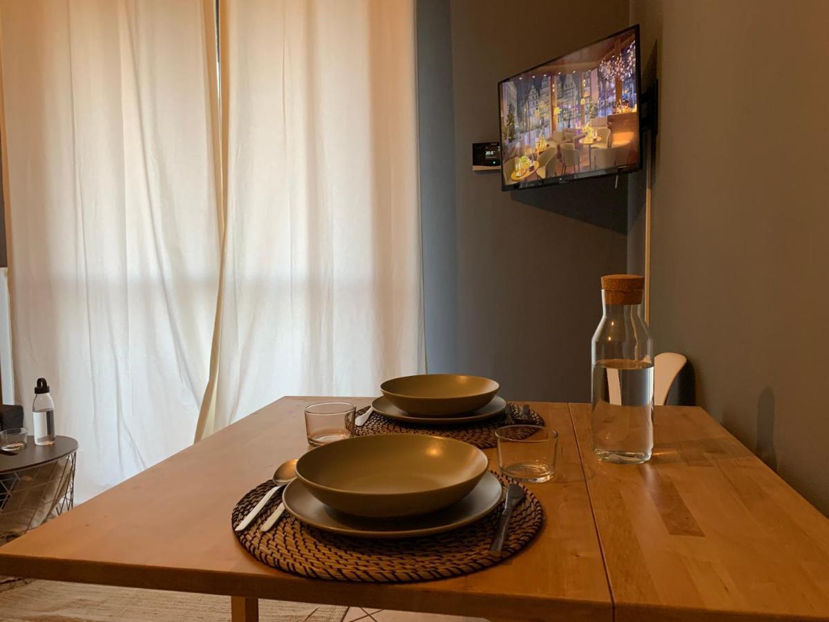 Gius' Apartment Elegante Vicino Ospedale Biella Gaglianico Luaran gambar